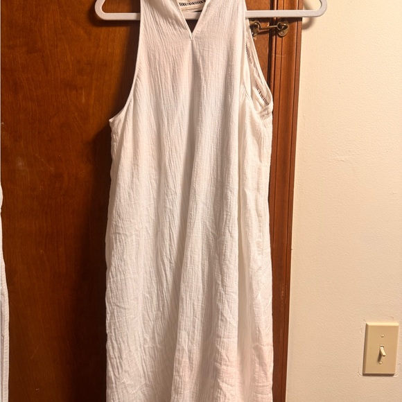 White Boho Floral Embroidered Halter Dress - Picture 2 of 2